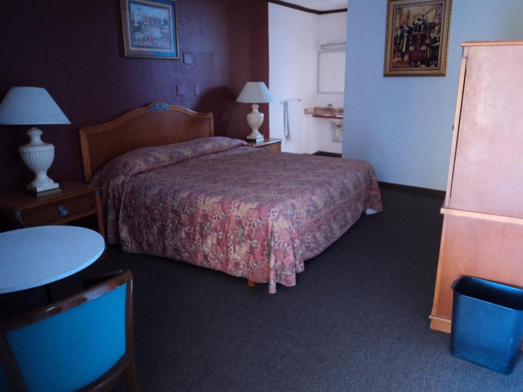 Hotel Monaco Ciudad Juárez Habitación foto