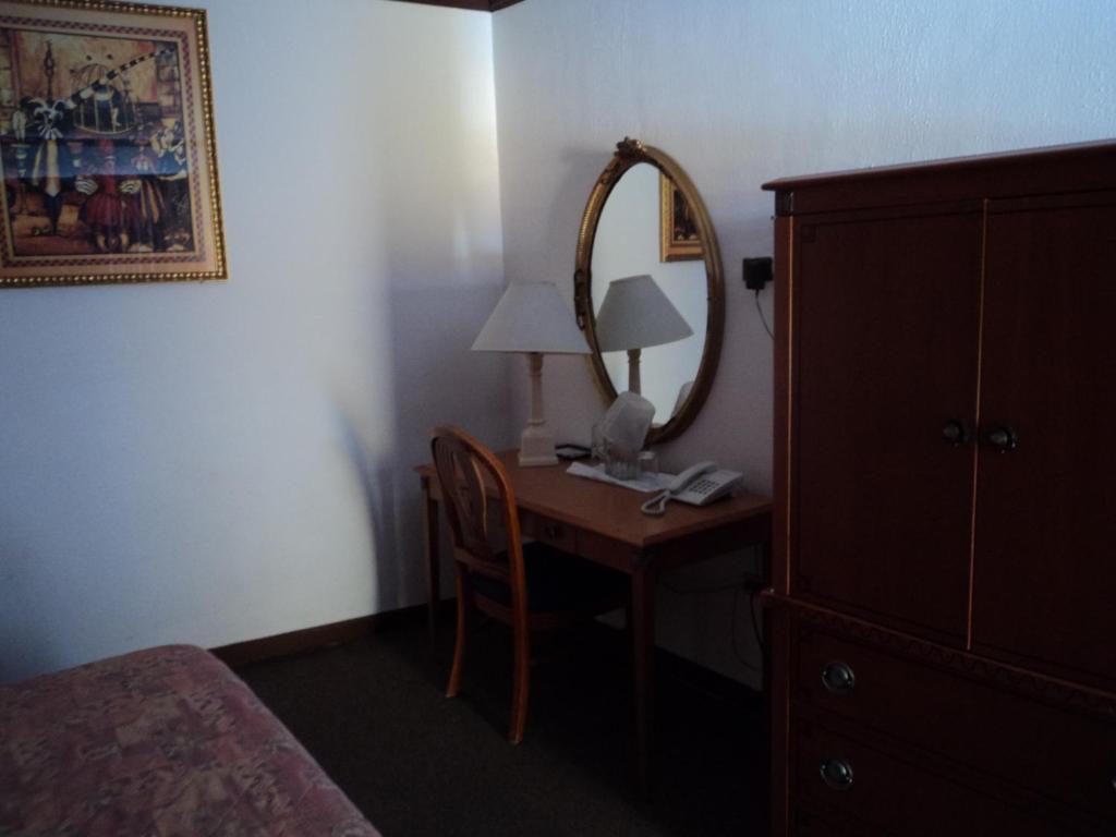 Hotel Monaco Ciudad Juárez Habitación foto